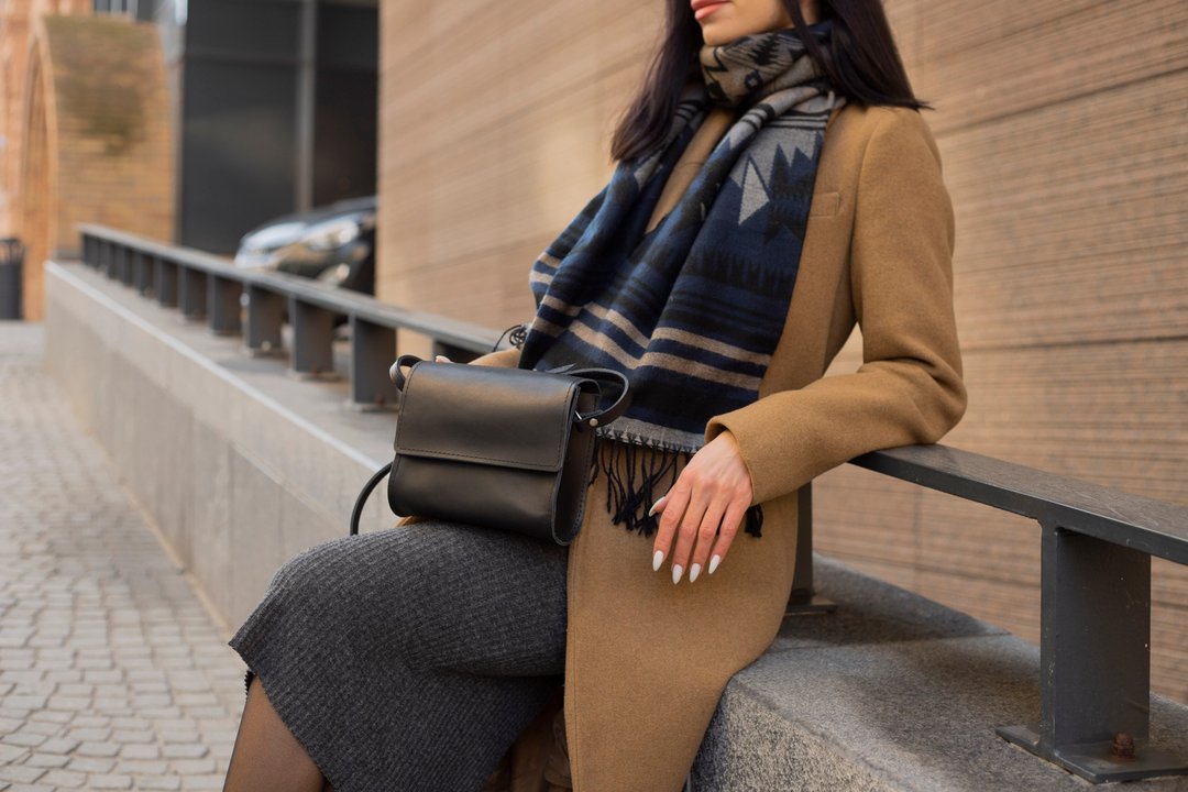 Leather crossbody bag, leather purse, cross body bag - 手提包/手提袋 - 真皮 多色