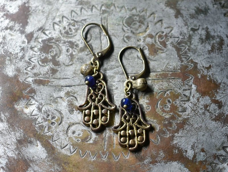 姆萨与蓝色古董珠、民族铃铛的耳环 - 耳环/耳夹 - 其他金属 金色