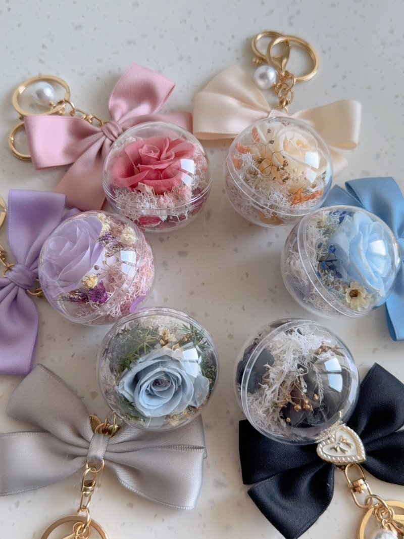 Sheng Garden盛世花苑【Love in Bloom爱在绽放】钥匙圈 - 干燥花/捧花 - 植物．花 多色