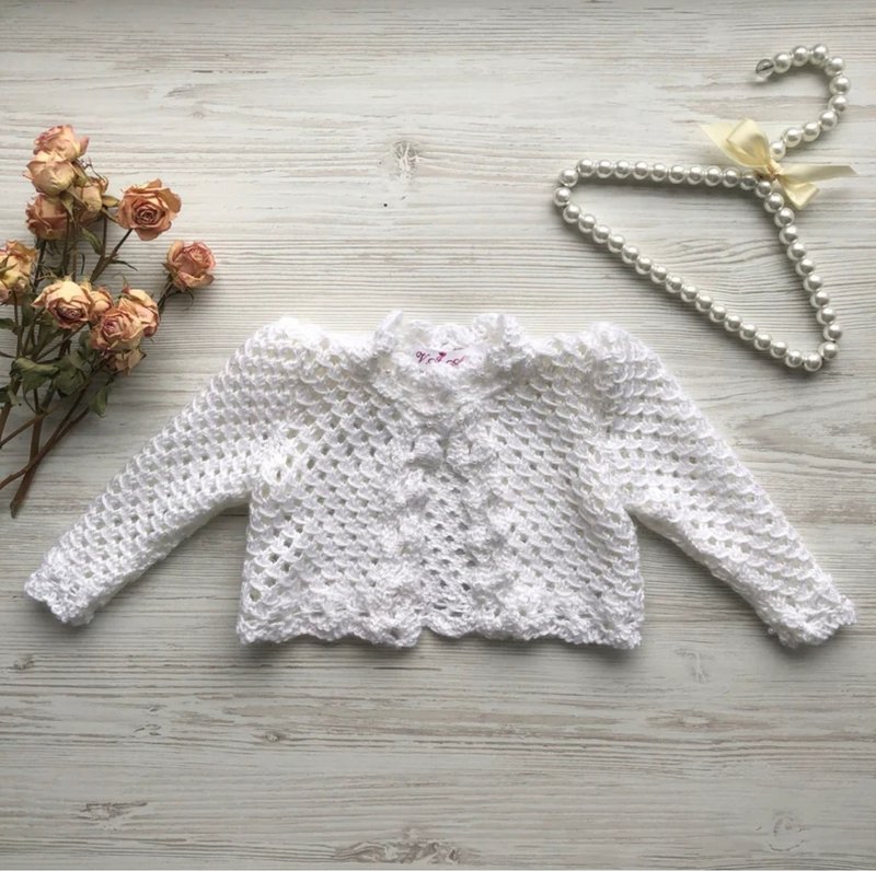 Hand made knit sweater with pearls for baby girl. - 其他 - 其他材质 白色
