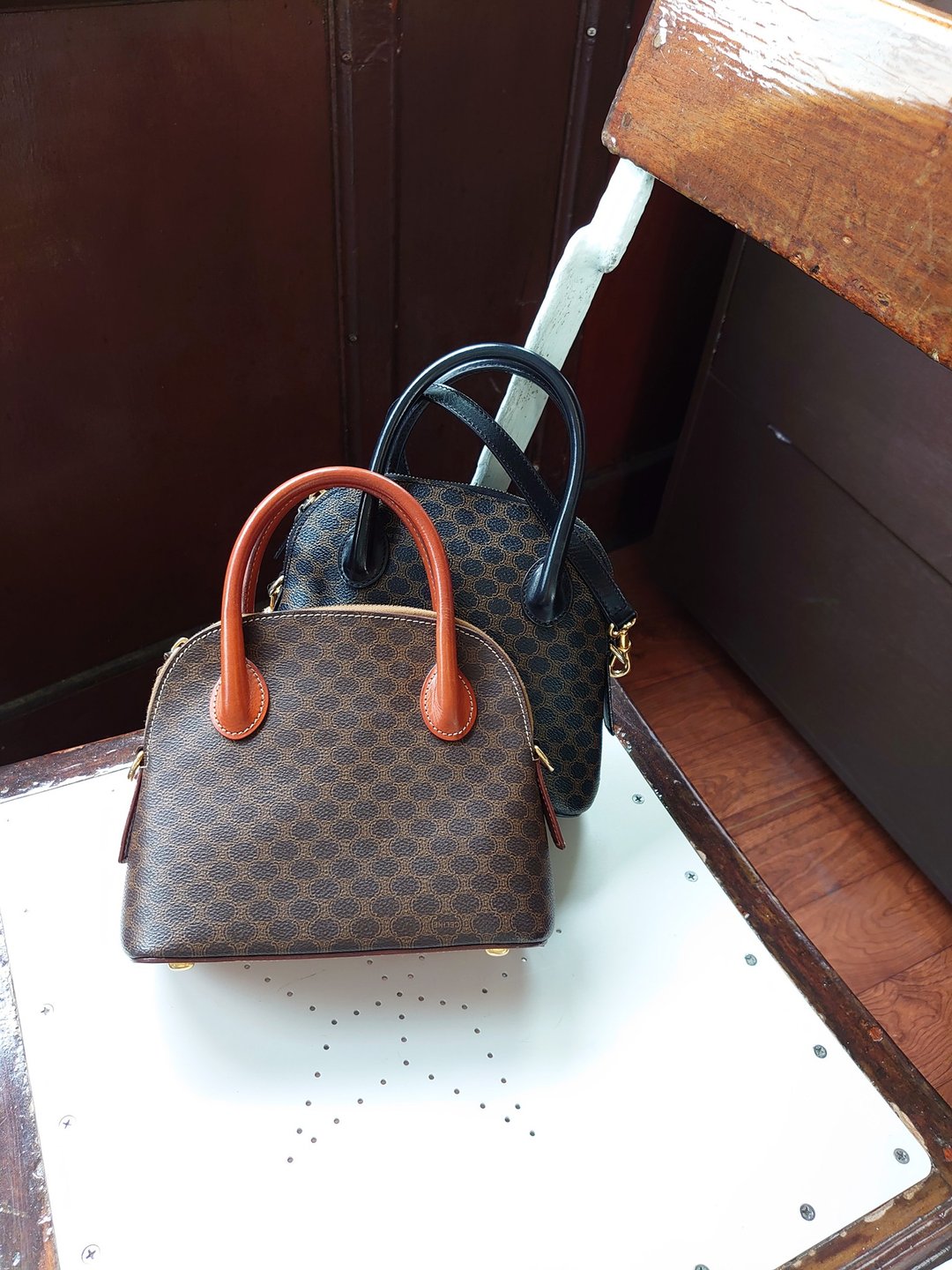 中古包 CELINE 棕老花 迷你手挽贝壳包 单肩包斜背包斜挎包手拿包 - 侧背包/斜挎包 - 防水材质 咖啡色
