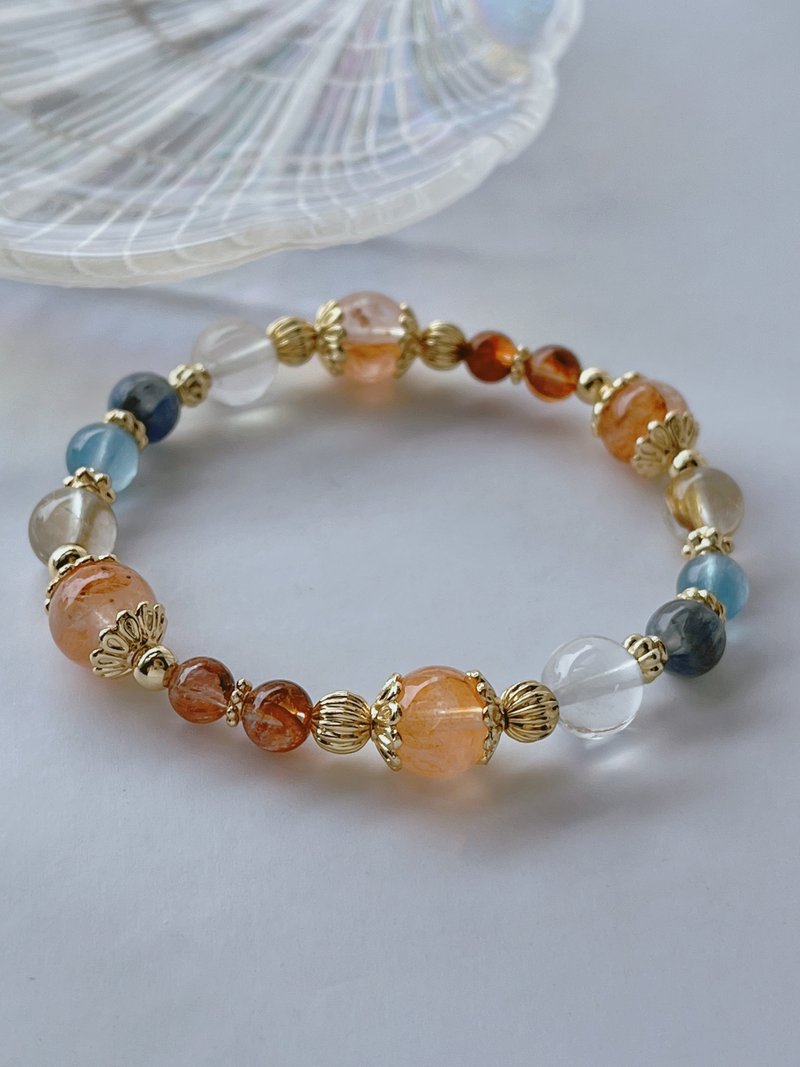 江花似锦丨红胶花+蓝晶石 //招贵人旺事业// 天然水晶手链 - 手链/手环 - 水晶 多色