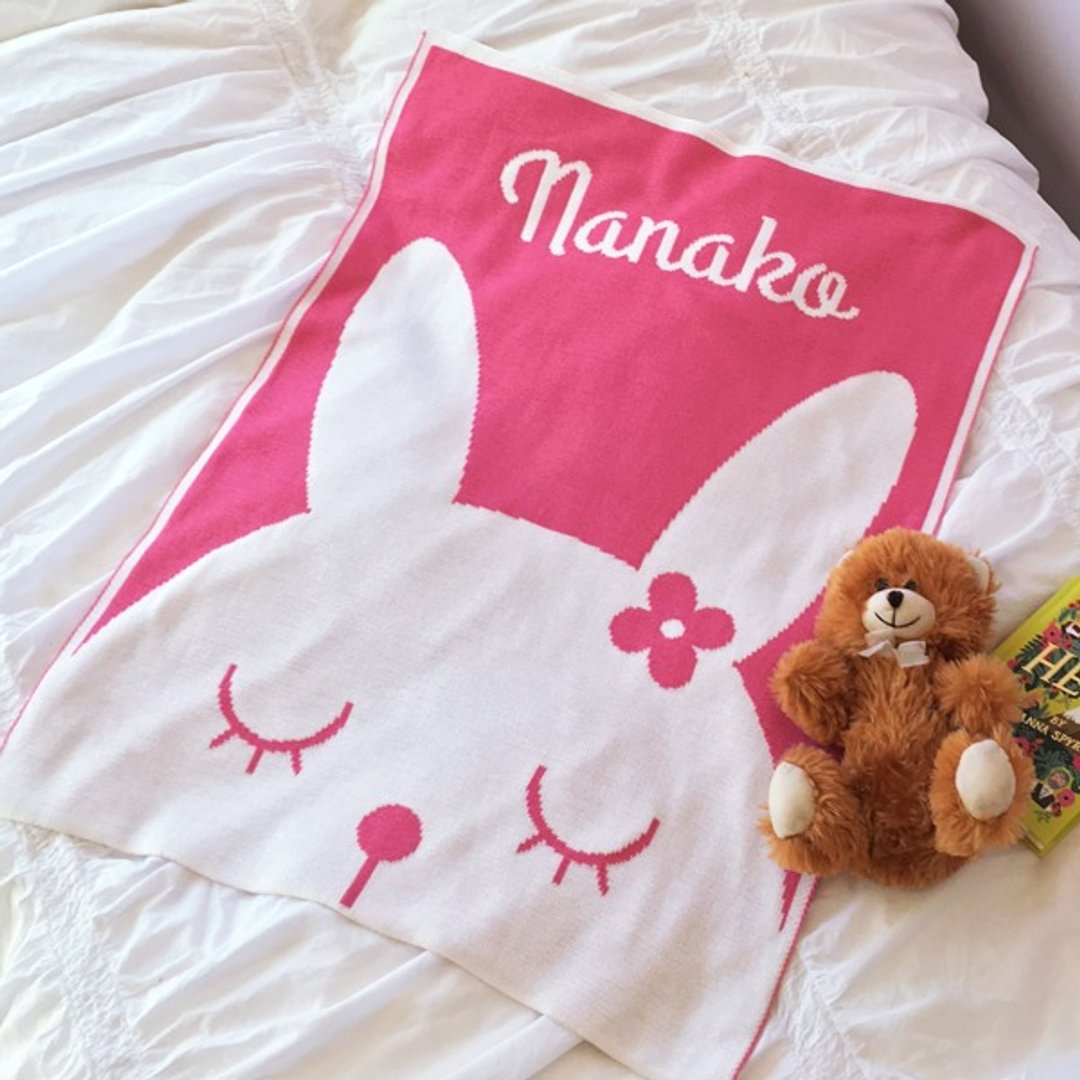 定制化姓名毯子・Bunny 60x80cm - 满月礼盒 - 其他材质 多色