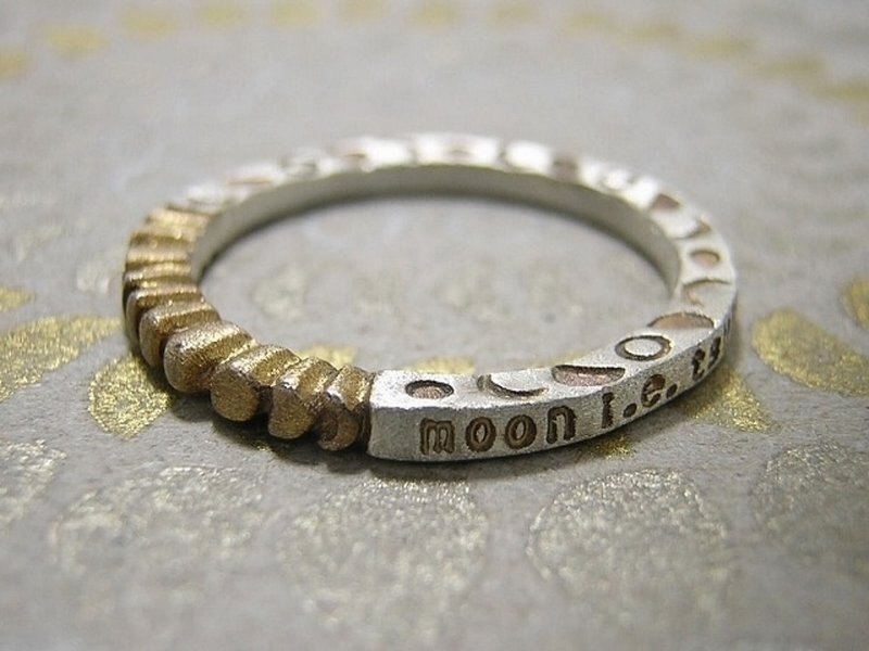 moon i.e. tsuki i.e. luck (mille+-feuille)(Price for 1 ring only) 戒指 指环 刻字 堆疊環 月 - 戒指 - 纯银 银色