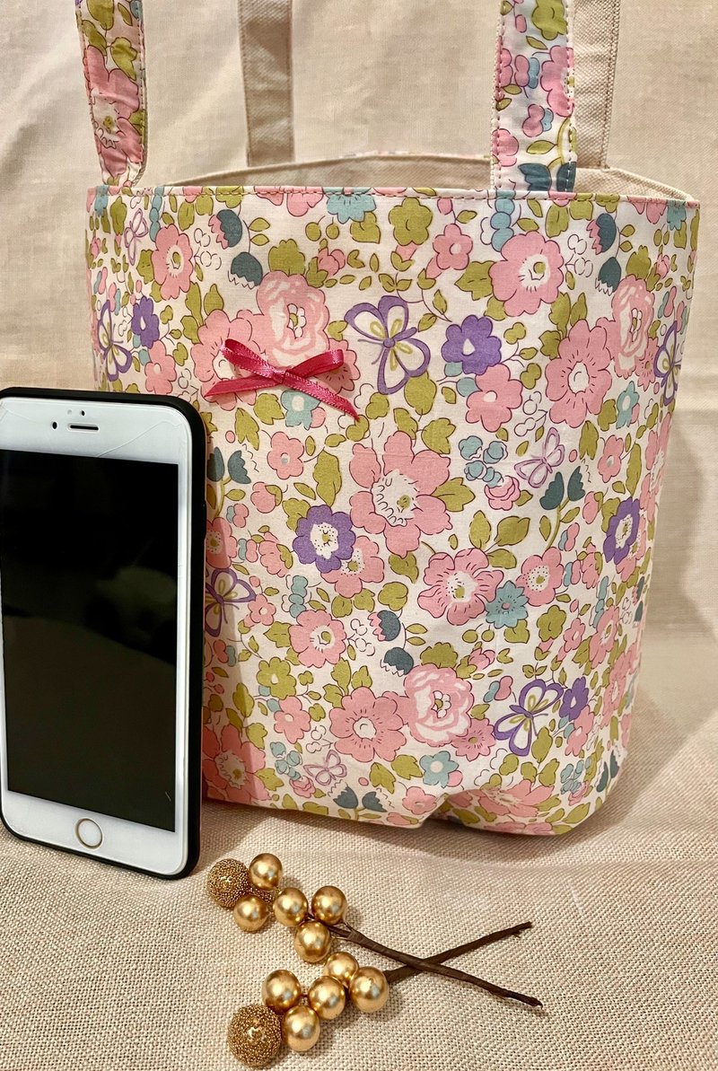 圆底手提包 英国进口布料Liberty Tana棉限量花色手作包Betsy系列 - 手提包/手提袋 - 棉．麻 粉红色