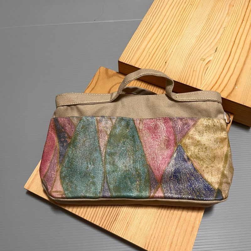 袋中袋 包中包 收纳袋 内胆包 多口袋 仿皮质感 印象画风 - 化妆包/杂物包 - 人造皮革 金色