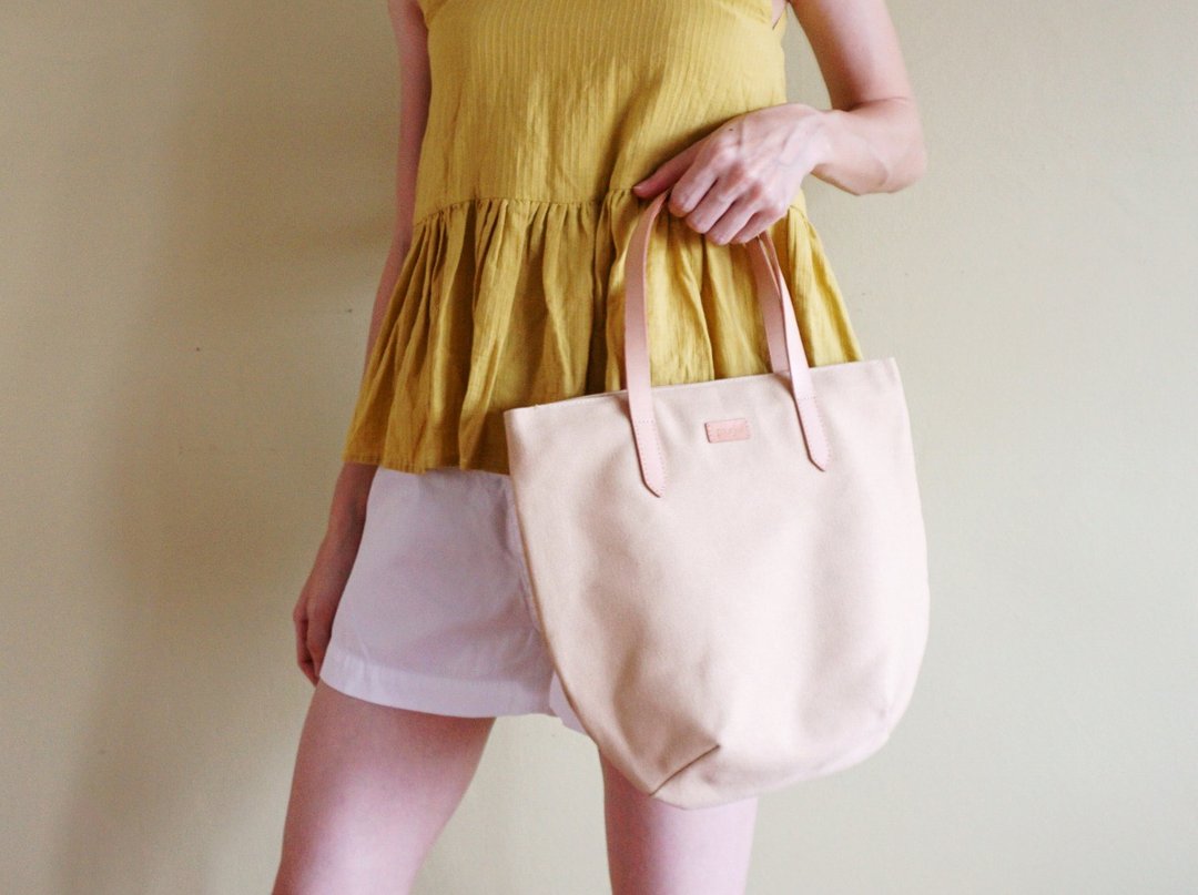 Beige Khaki Petite Canvas Tote Bag with Leather Strap for her - Casual Chic Bag - 手提包/手提袋 - 棉 卡其色