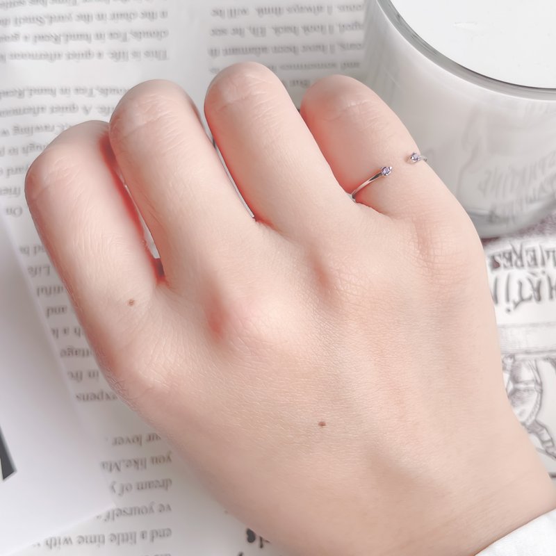 紫水晶925纯银迷你小宝石尾戒 可调式戒指 - 戒指 - 宝石 银色