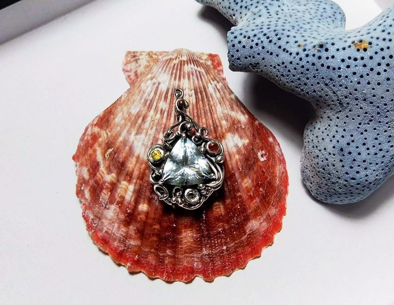 <宝石系列>海水蓝宝设计坠 - 项链 - 宝石 蓝色