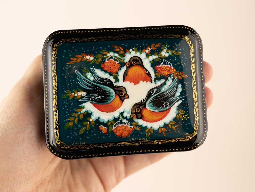 Personalized hand-painted jewlery box Bullfinches, Ornate jewelry Lacquer Box - 收纳用品 - 其他材质 