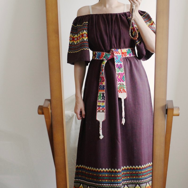 Vintage 危地马拉手织布手工刺绣洋装 - 洋装/连衣裙 - 棉．麻 