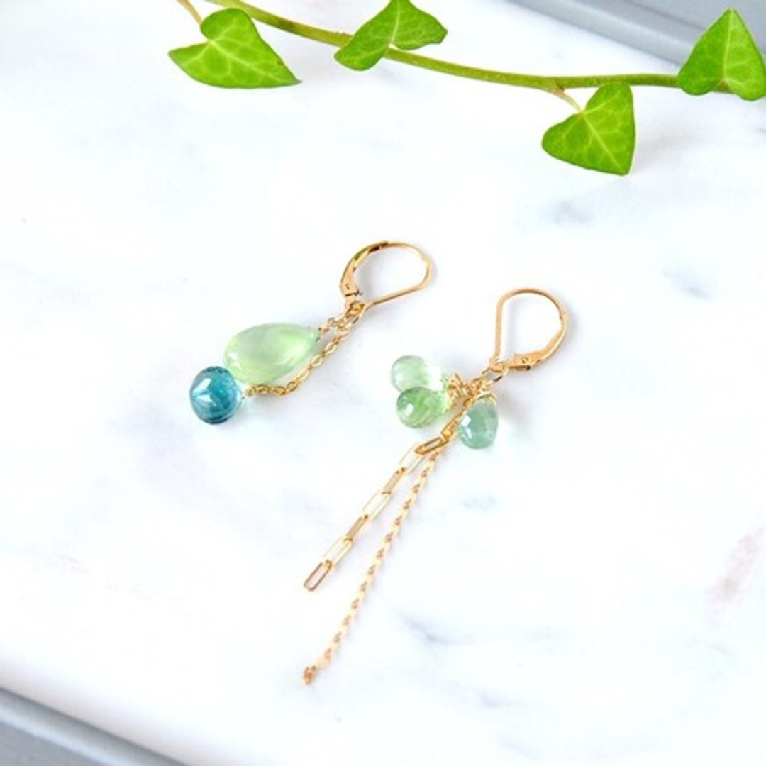 14kgf/prehnite x blue fluorite asymmetric earrings - 耳环/耳夹 - 宝石 