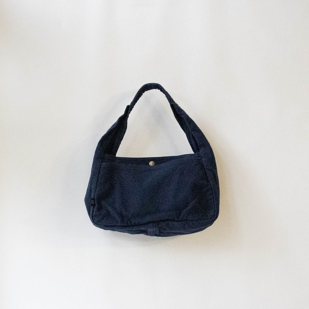 Plain shoulder [dark blue] (VC-31) - 侧背包/斜挎包 - 棉 蓝色