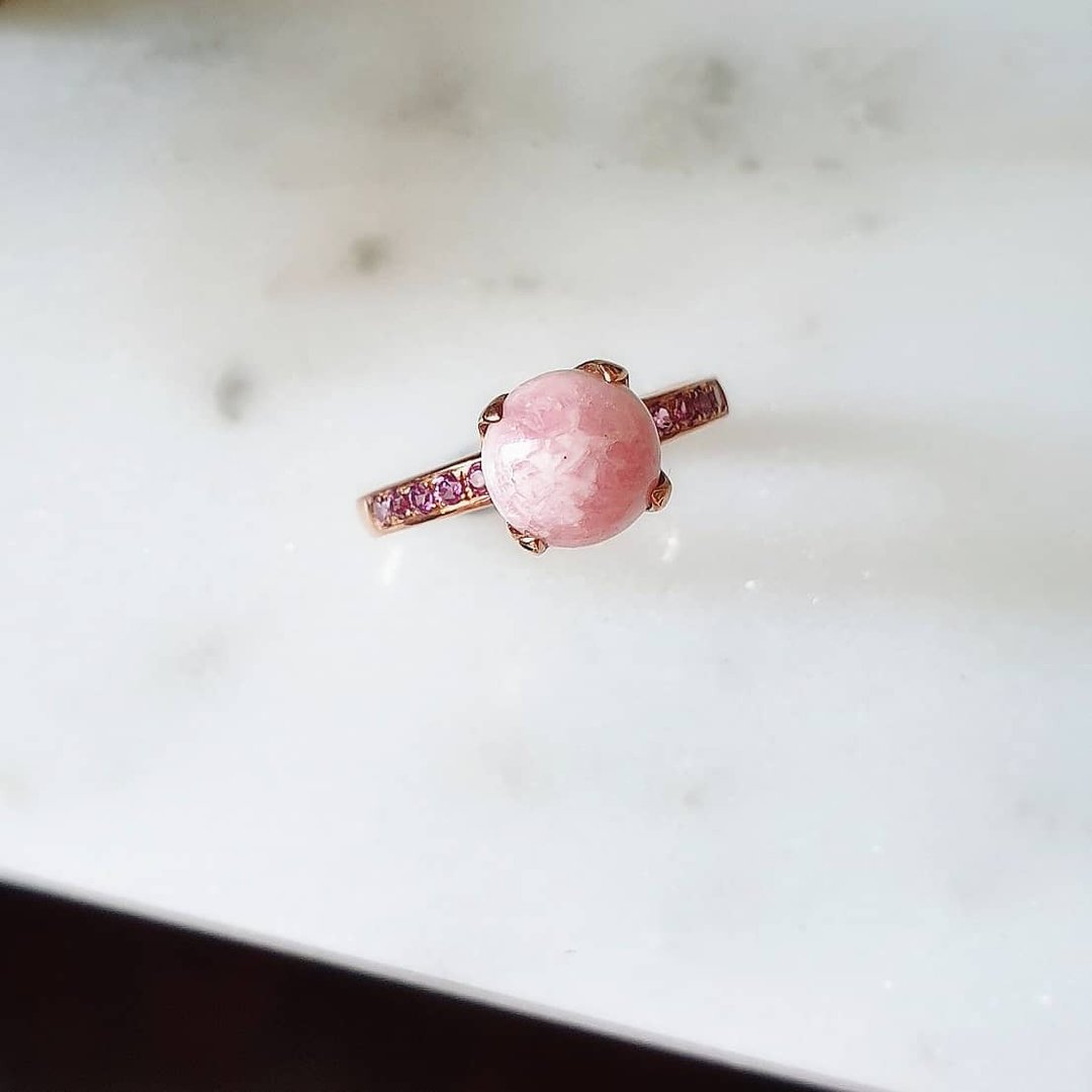 Rhodochrosite ring decorated with pink tourmaline both side made from silver 925 - 戒指 - 半宝石 粉红色