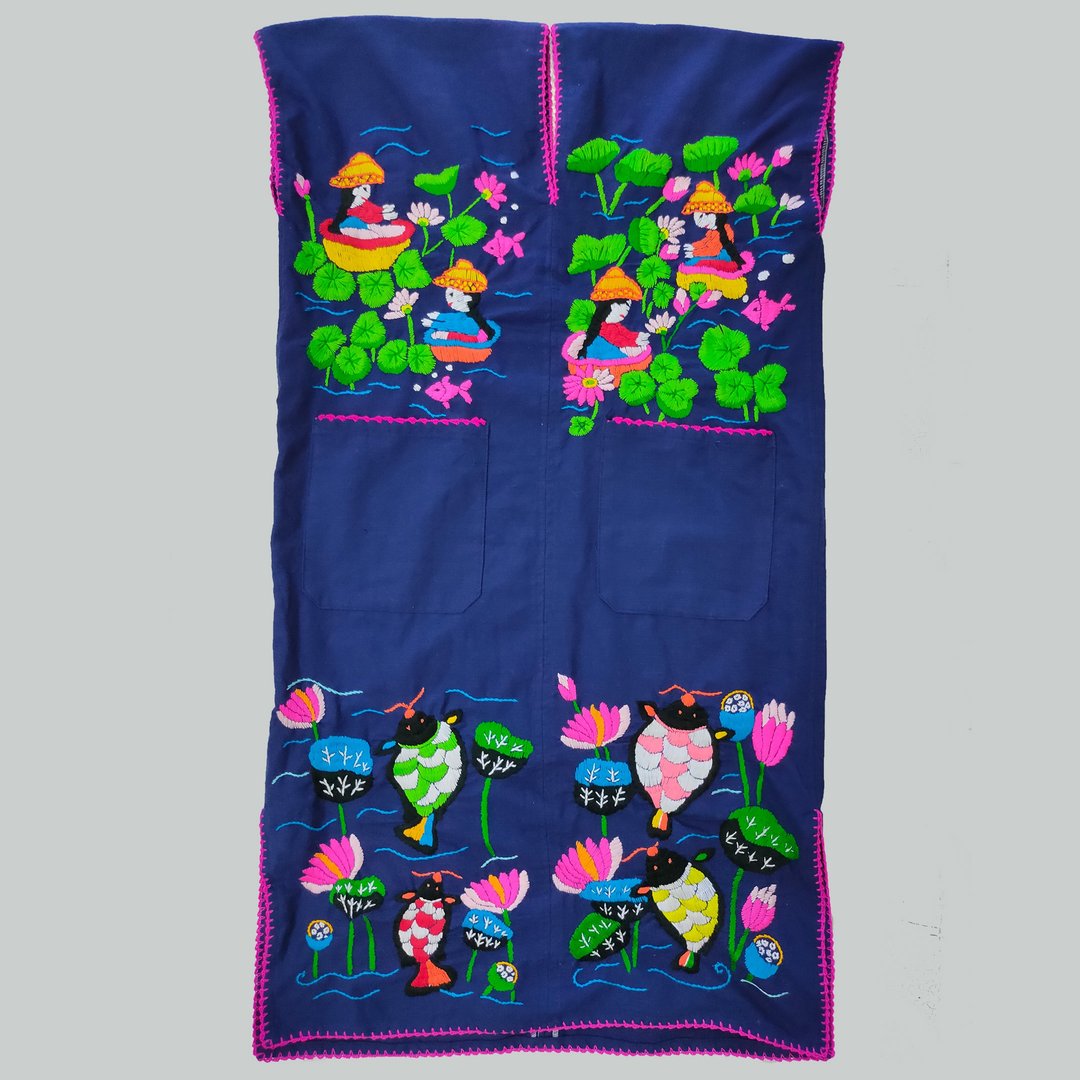 Custom Order | No.STA0128 Soft cotton dress, 100% hand Embroidery thread, lotus pattern. - 洋装/连衣裙 - 绣线 蓝色