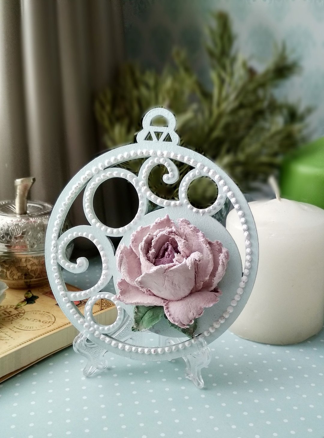 Small painting with lilac rose Round floral painting gift Rose wall decor - 墙贴/壁贴 - 其他材质 紫色