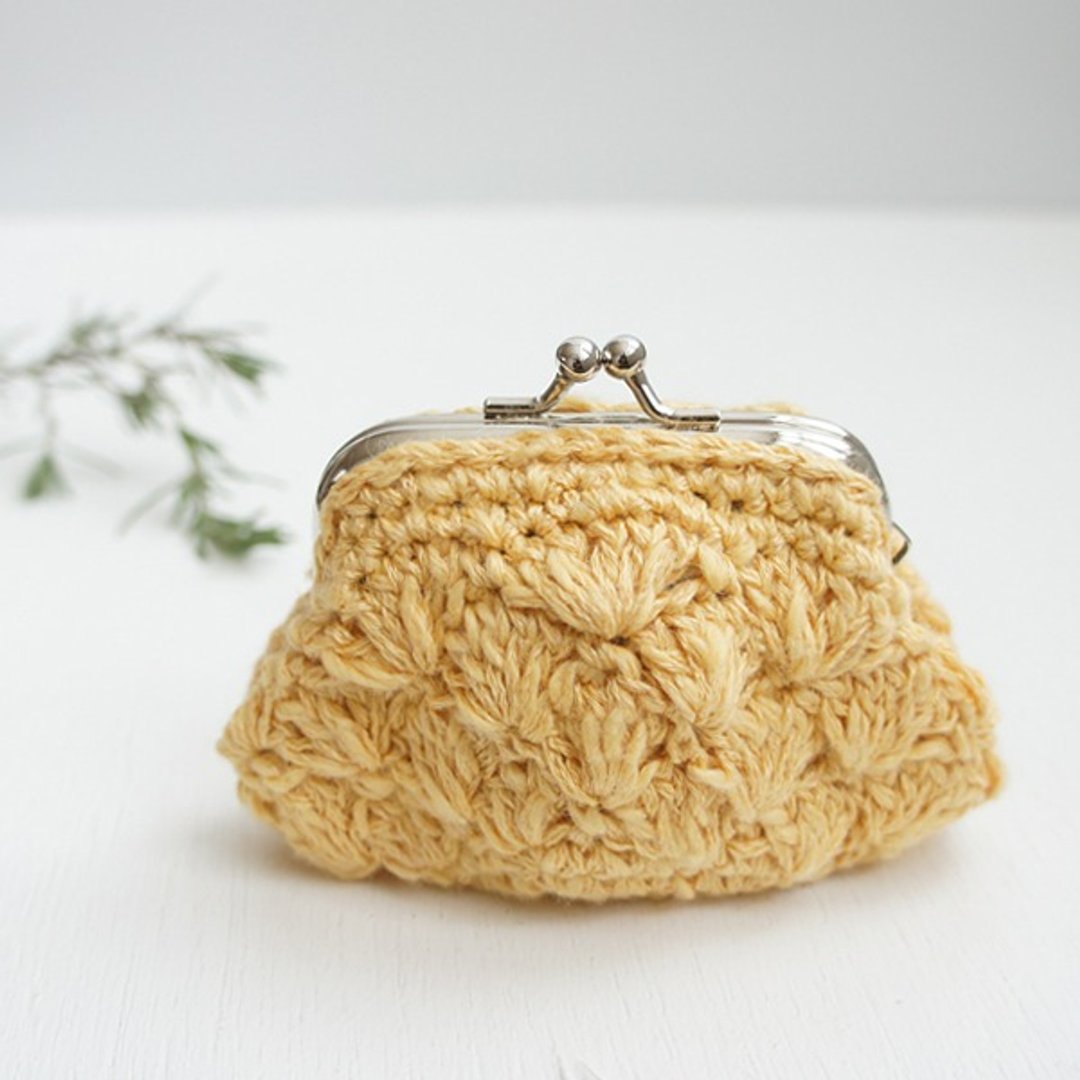 Ba-ba handmade ☆ crochet coinpurse (No. C 494) - 化妆包/杂物包 - 其他材质 黄色