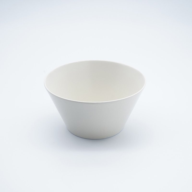 雾面12cm碗 象牙色 - 浅碟/小碟子 - 陶 白色