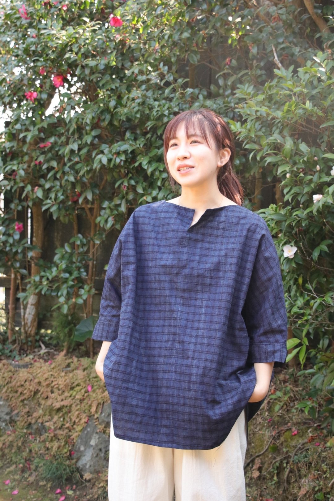 锁骨领蝙蝠袖套头衫（靛蓝色） - 女装上衣 - 棉 蓝色