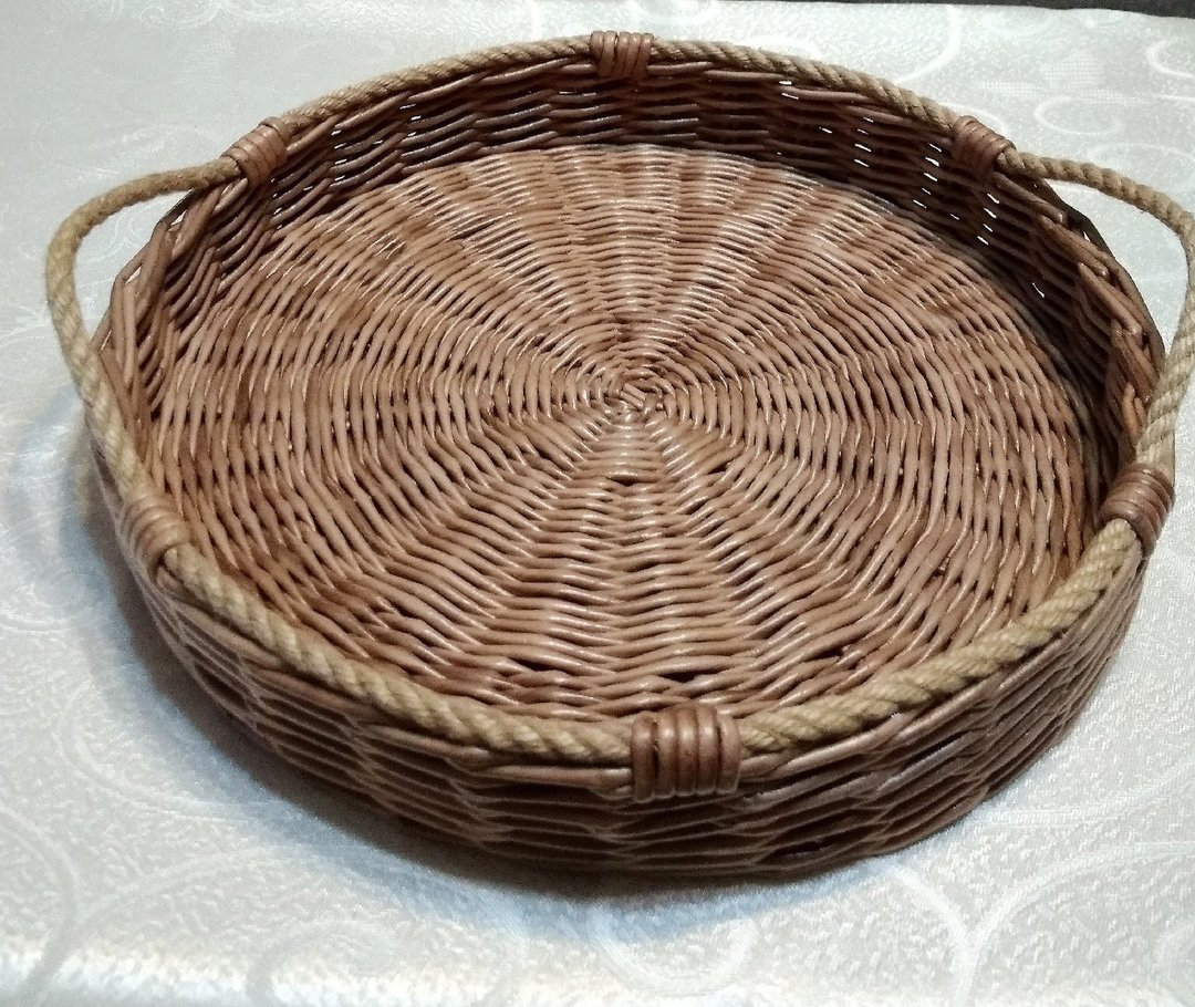 Round wicker tray. Serving Tray. Rustic kitchen decor. Trays for coffee tables. - 盘子/餐盘/盘架 - 其他材质 咖啡色