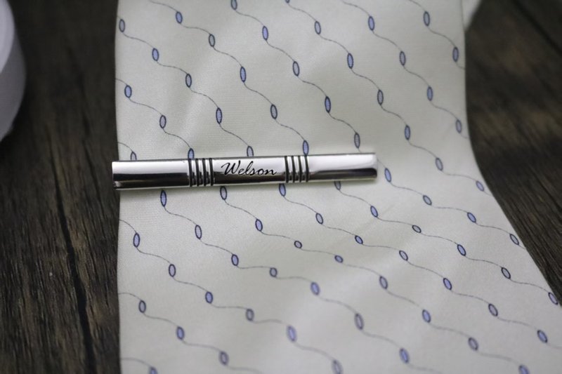 专属印记彰显不凡刻字领带夹打造你的独特标识 - 领带/领带夹 - 铜/黄铜 银色