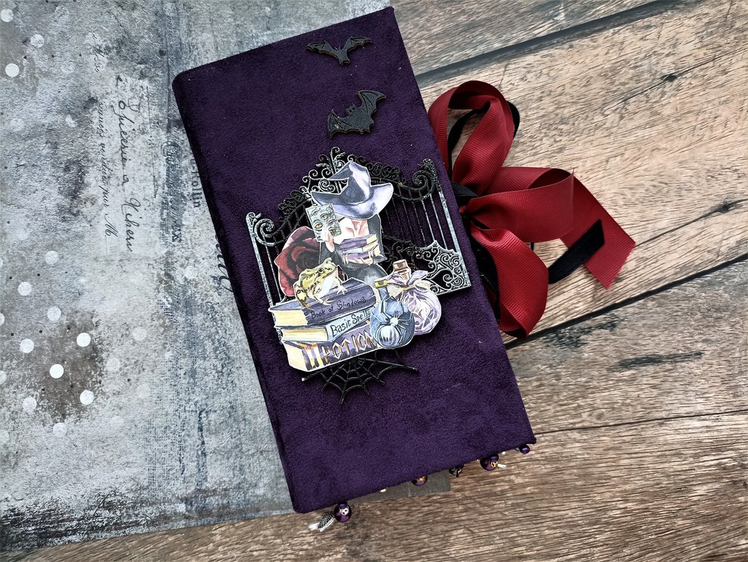 Magic grimoire journal Witch journal handmade Witchy flowers moon chunky dream - 笔记本/手帐 - 纸 紫色