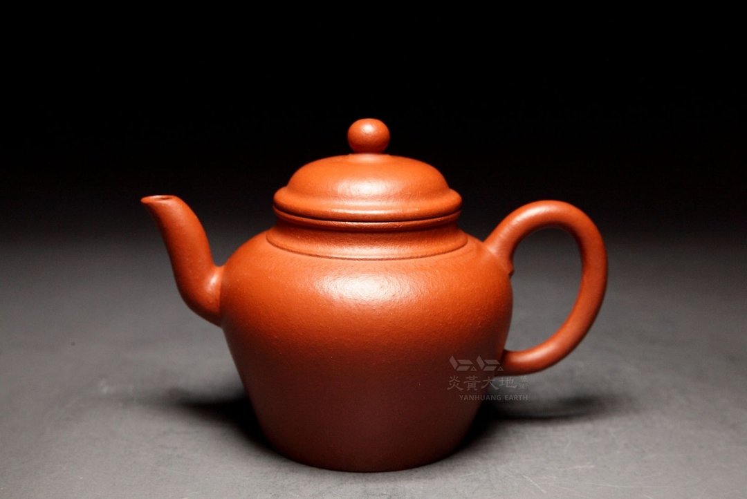 【宫灯 18】炎黄大地艺术 龙山堂 摹古纯手工 石红朱泥 155cc - 茶具/茶杯 - 陶 红色
