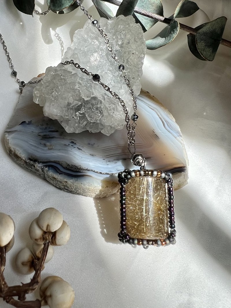 铜发晶 可转动 串珠吊坠 配 宝石绕制链 - 项链 - 水晶 金色