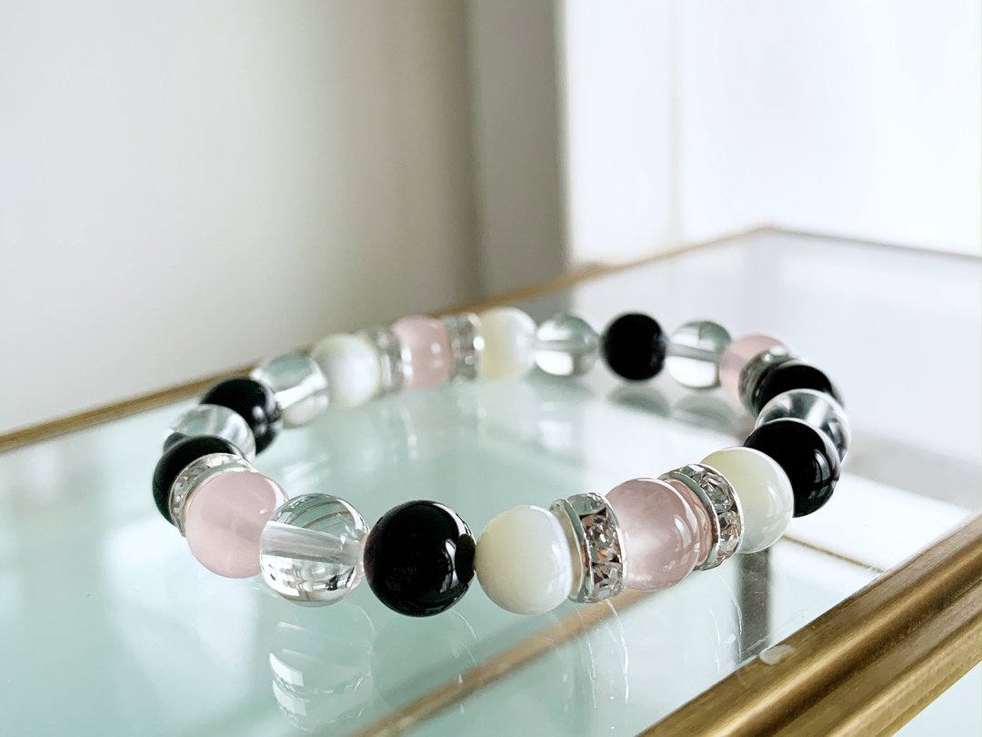 [Unisex] Make a good cycle, onyx, crystal, rose quartz, mother of pearl, bracelet - 手链/手环 - 半宝石 黑色