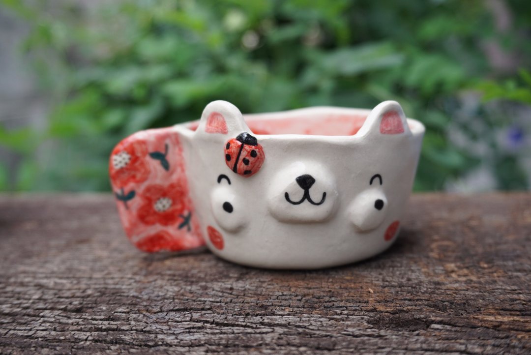 Ceramic bear mug with flowers - 其他杯子 - 陶 粉红色