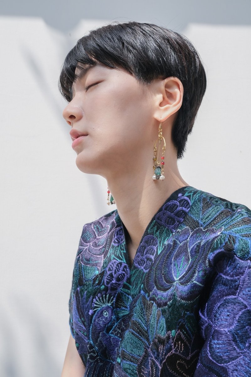 Long Bijoux Mmxxiii Crotalia G / 罗马垂坠式耳环 - 耳环/耳夹 - 玻璃 