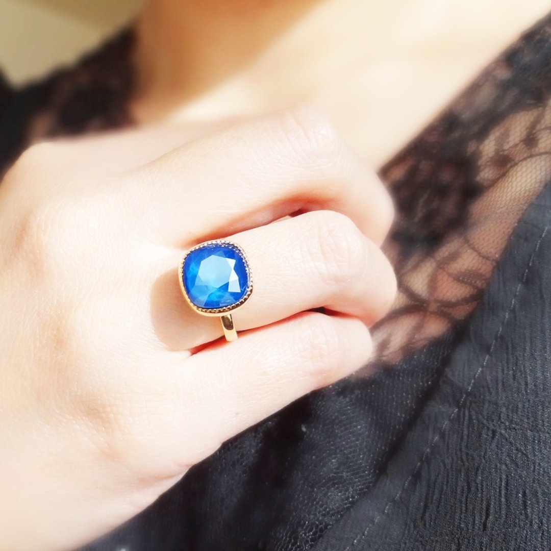 Swarovski Crystals Royal Blue Ring - 戒指 - 宝石 蓝色