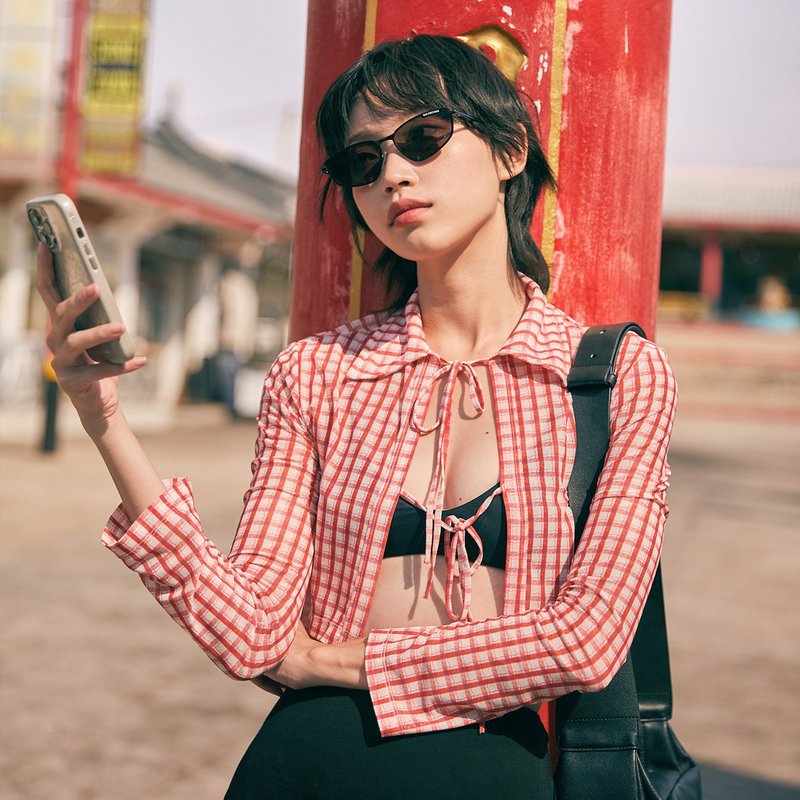 Aprilpoolday / 红色波浪格纹网纱上衣 / May net top - 女装上衣 - 其他材质 红色