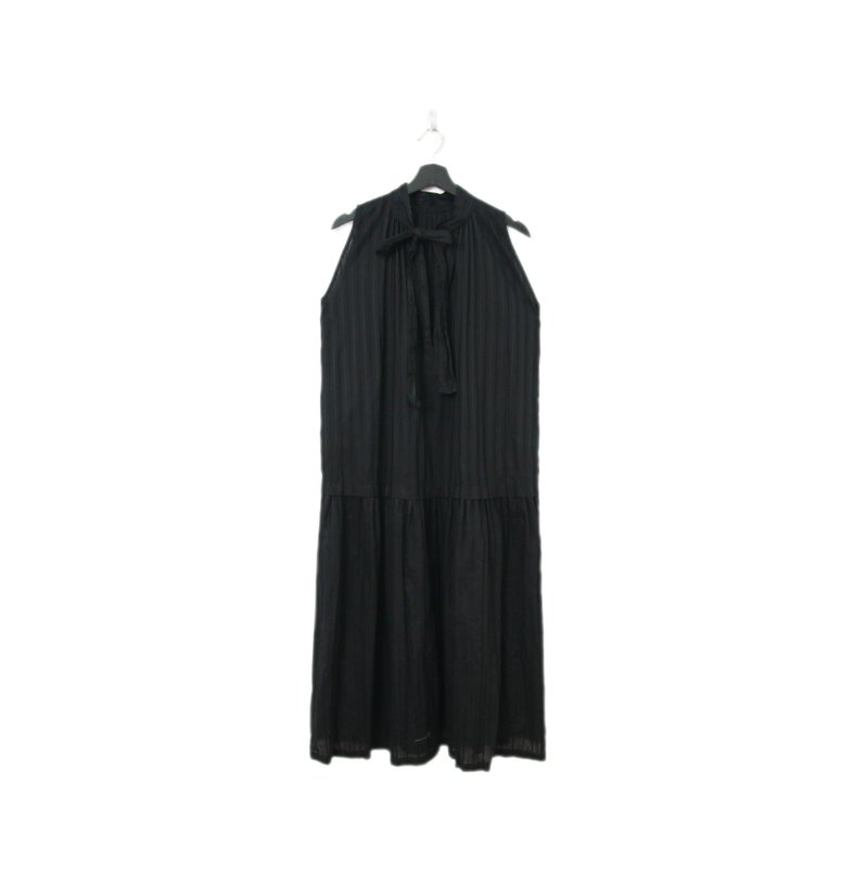 Back to Green-复古长洋装 纯黑蝴蝶结 Ls-55//vintage dress - 洋装/连衣裙 - 棉．麻 