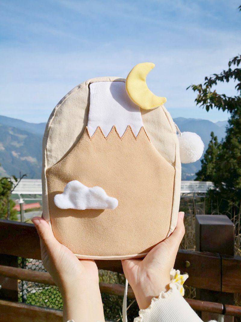 披星戴月 日常风景 月亮 星星 云朵 别针组 - 胸针 - 棉．麻 黄色