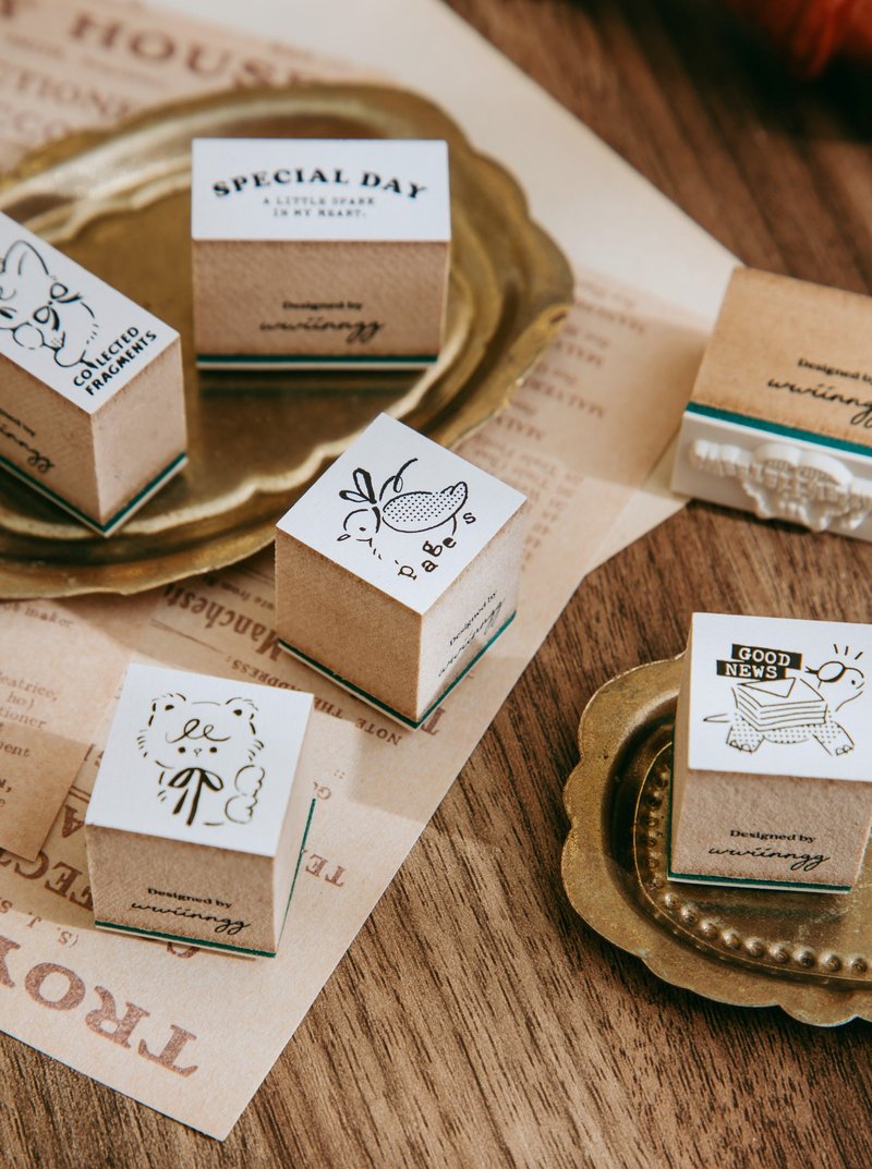 文画季扭蛋-小印章(5款) - 印章/印台 - 木头 卡其色