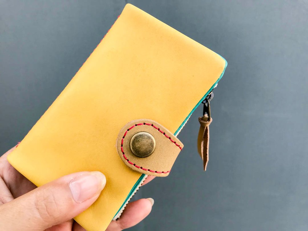 POCKET Lemon and soda that pops your mood Pocket plump key case with coin case PPK-YTO-R - 钥匙链/钥匙包 - 真皮 黄色