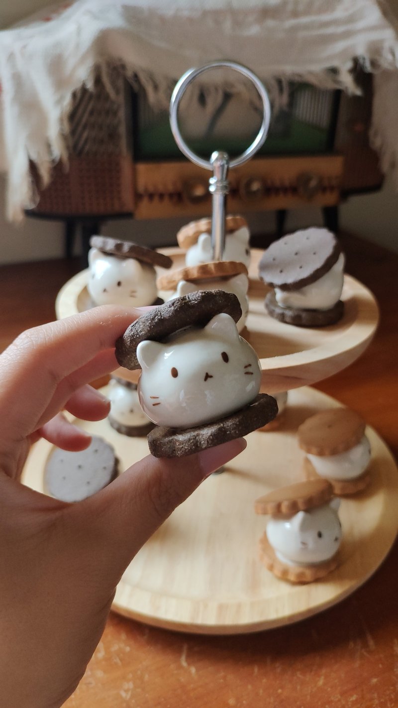 猫猫夹心饼干 - 摆饰 - 陶 咖啡色