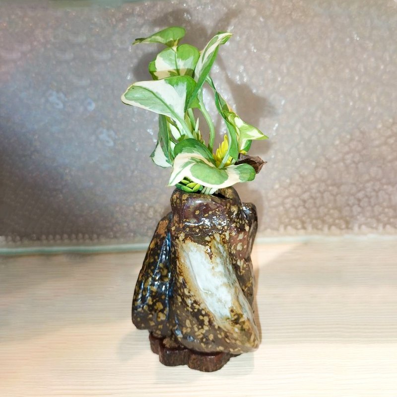 扭转干坤 矿岩 手工创意茶席花器 - 花瓶/陶器 - 陶 咖啡色