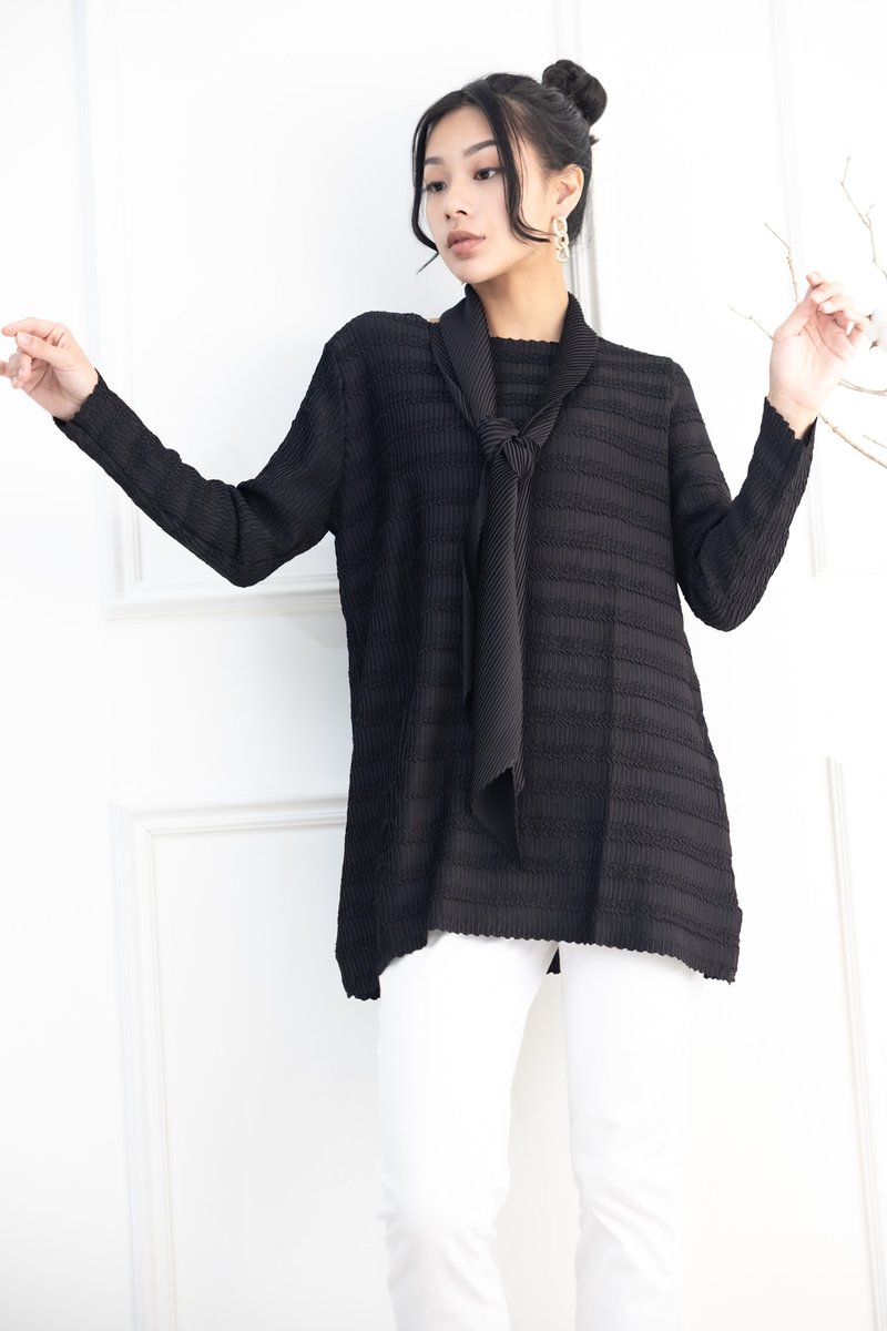 条纹折纹长袖上衣 附围巾 黑色 - 女装上衣 - 其他材质 黑色