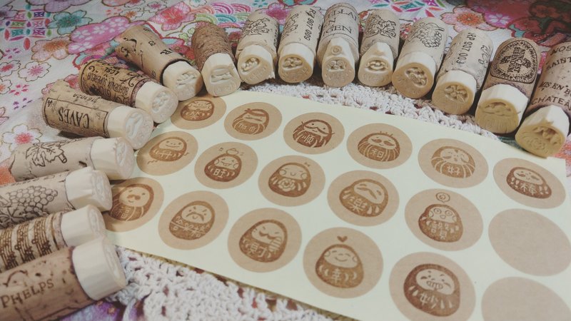 | 展示作品 |  软木塞小福神全系列共16款 手刻印章 - 印章/印台 - 其他材质 红色