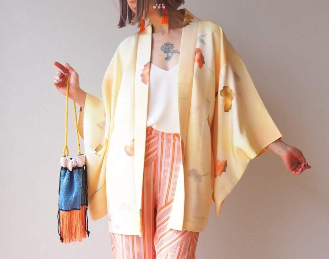 Comfortable Silk 100 Kimono Jacket Japan, Relaxing Wear - 女装休闲/机能外套 - 丝．绢 