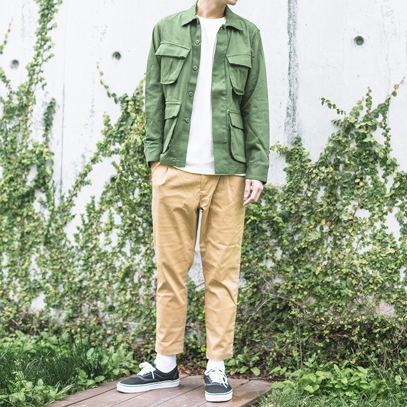 Tapered Pants 轻微修脚设计9分裤/中性/简约/情侣服 - 男士长裤 - 棉．麻 黑色