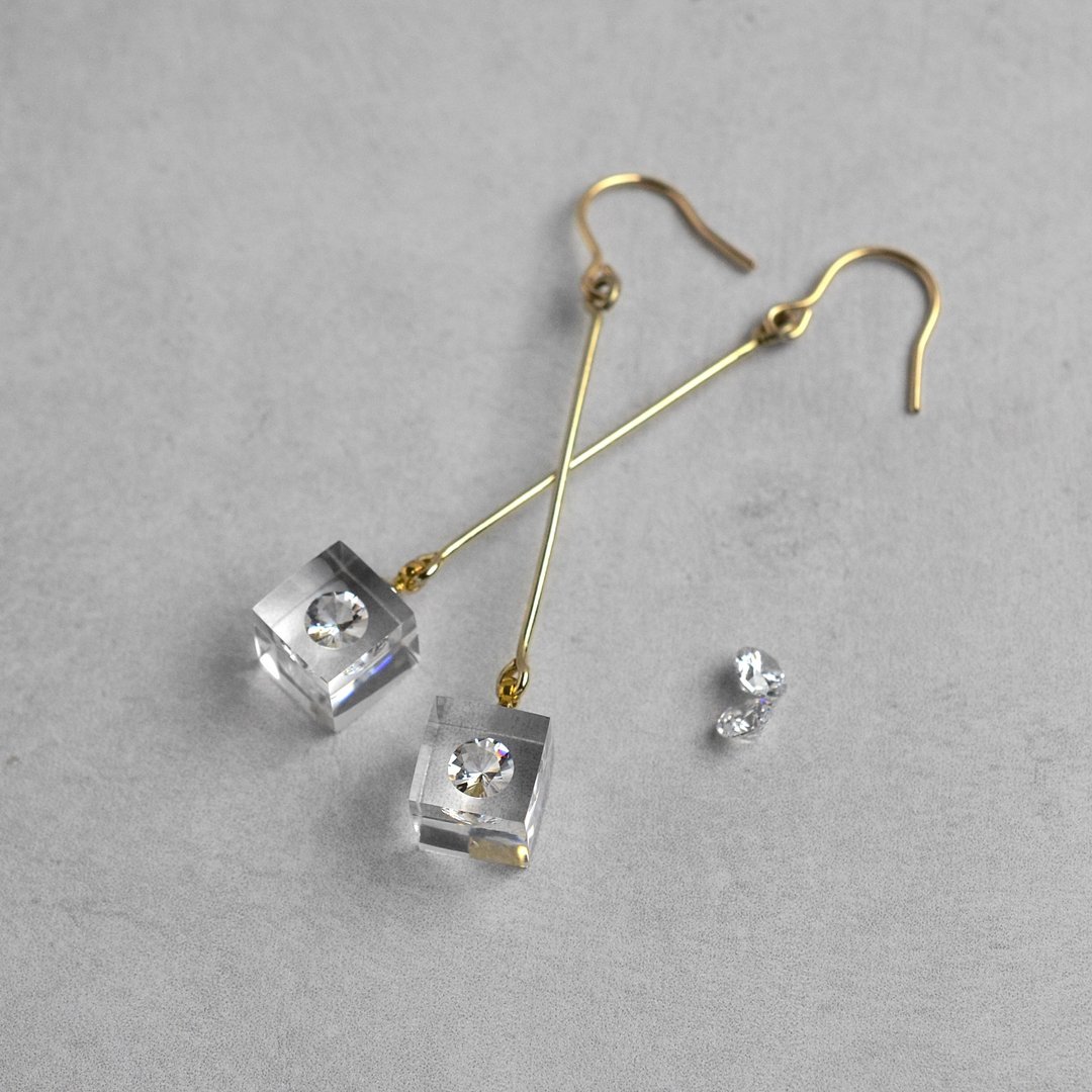 Drop Clip-On, Simple Earrings, Cubic Zirconia, Long, 14kgf, Resin, Gold, Birthday Gift - 耳环/耳夹 - 树脂 透明