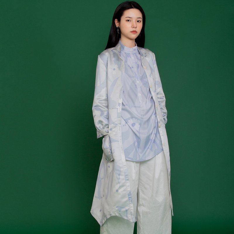 绝版特价 优雅叶形印花洋装风衣外套 vintage灰 - 女装衬衫 - 聚酯纤维 银色