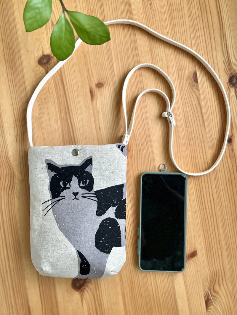 日本棉布 可爱猫咪图案 轻便棉质斜背小包 手机包 - 侧背包/斜挎包 - 棉．麻 多色