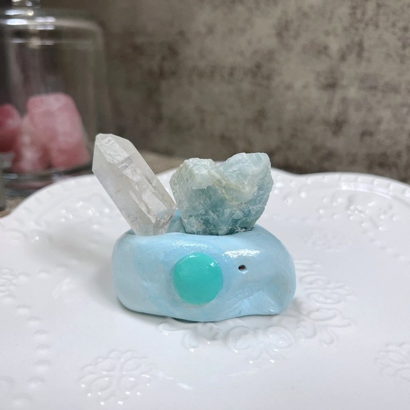 海蓝宝原矿 白水晶柱原矿 小摆件 手作陶土小象底座 - 摆饰 - 半宝石 