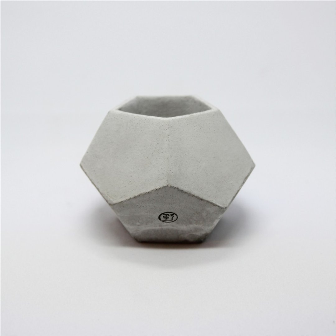 【野草不野】大五角 / 水泥盆器 - 花瓶/陶器 - 水泥 灰色