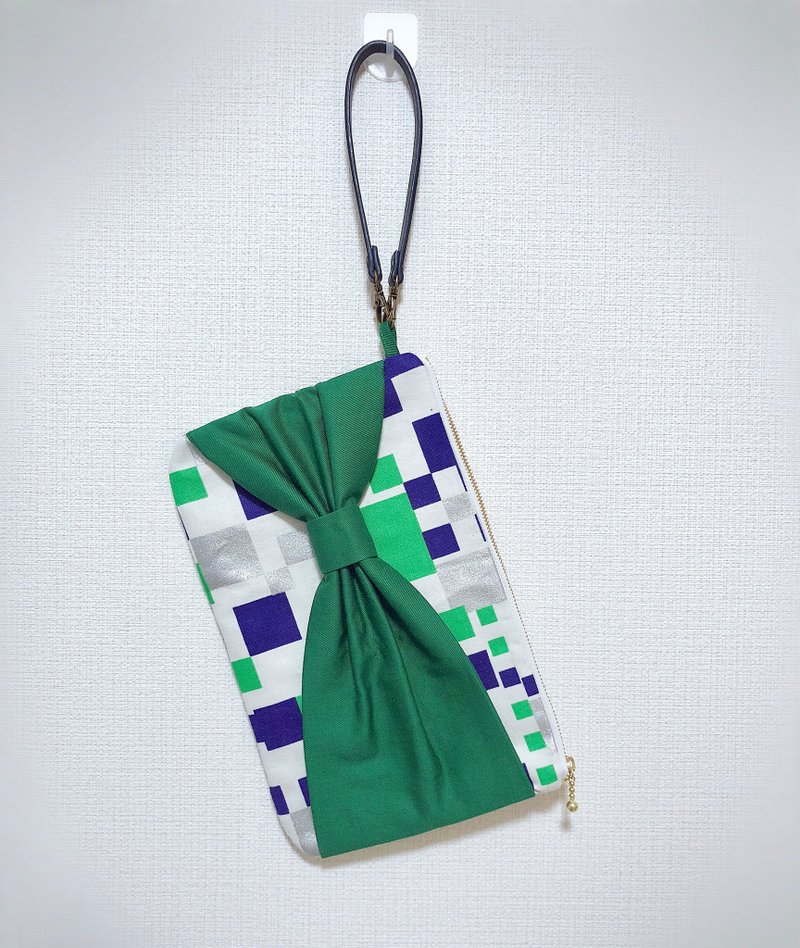 蝴蝶结手拿包-绿色几何方块-仿皮提带 - 手拿包 - 棉．麻 多色