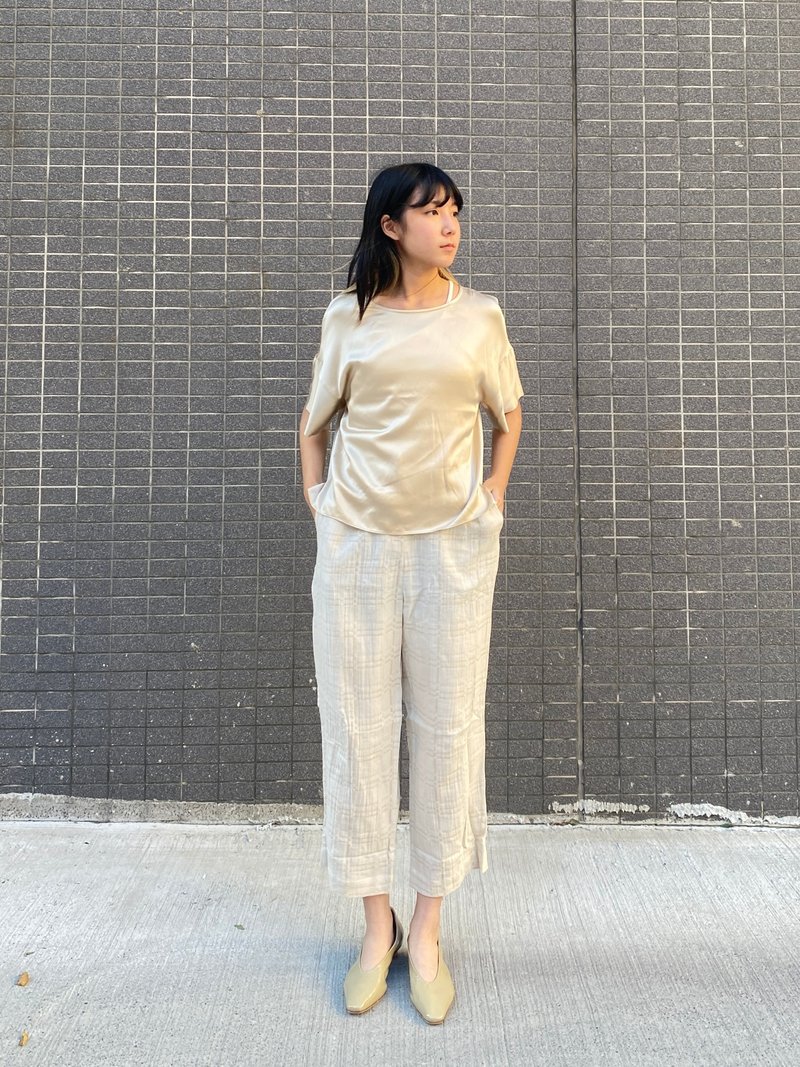 落肩袖真丝前短后长 - 女装上衣 - 丝．绢 金色